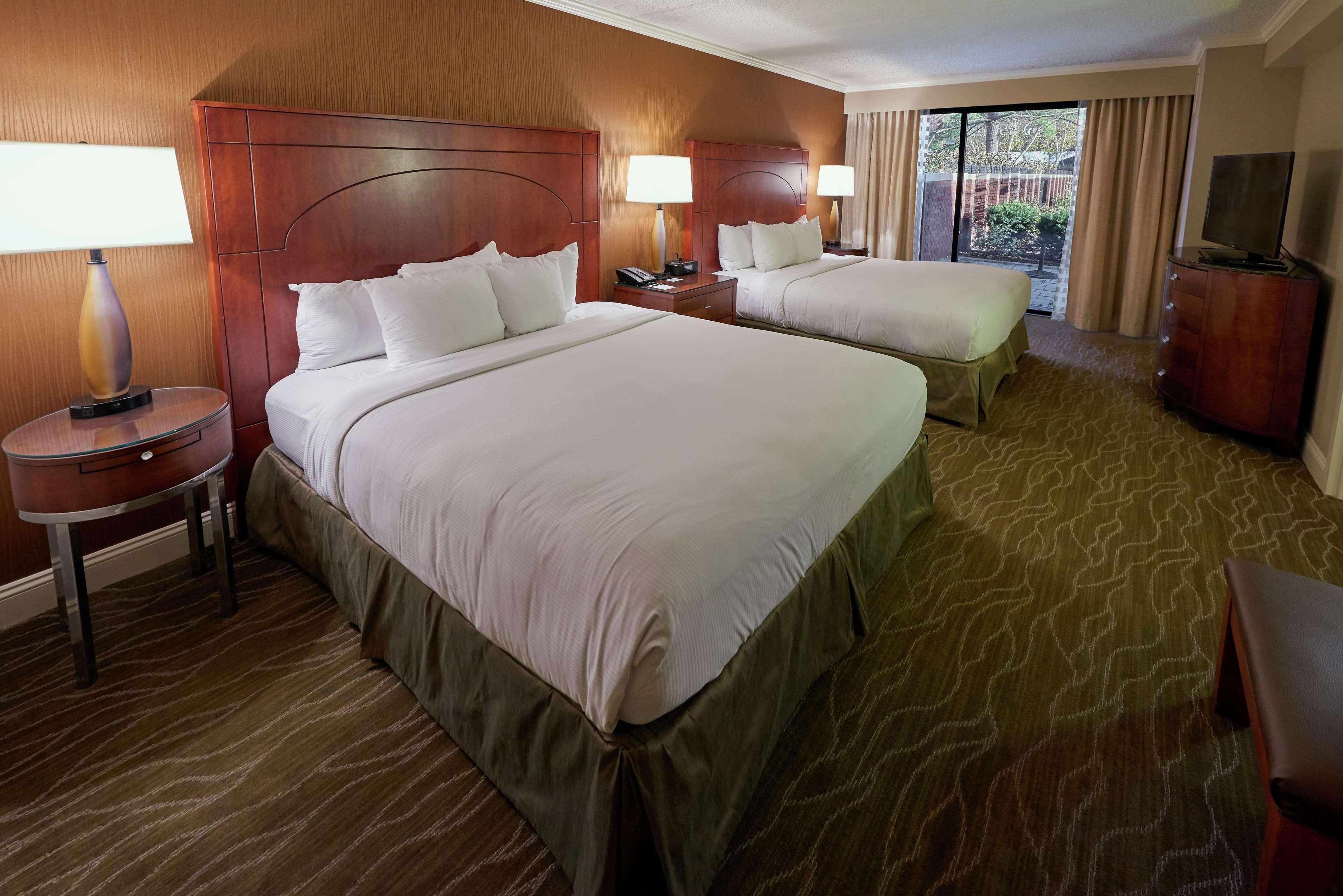Doubletree By Hilton Akron Фейрлон Екстер'єр фото