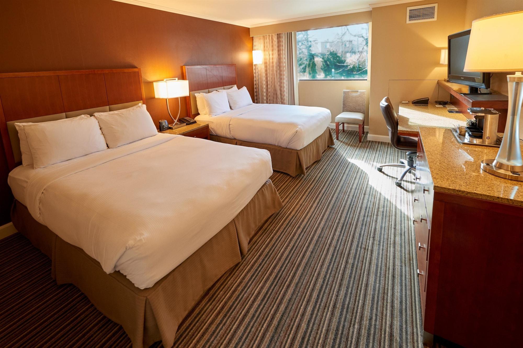 Doubletree By Hilton Akron Фейрлон Екстер'єр фото