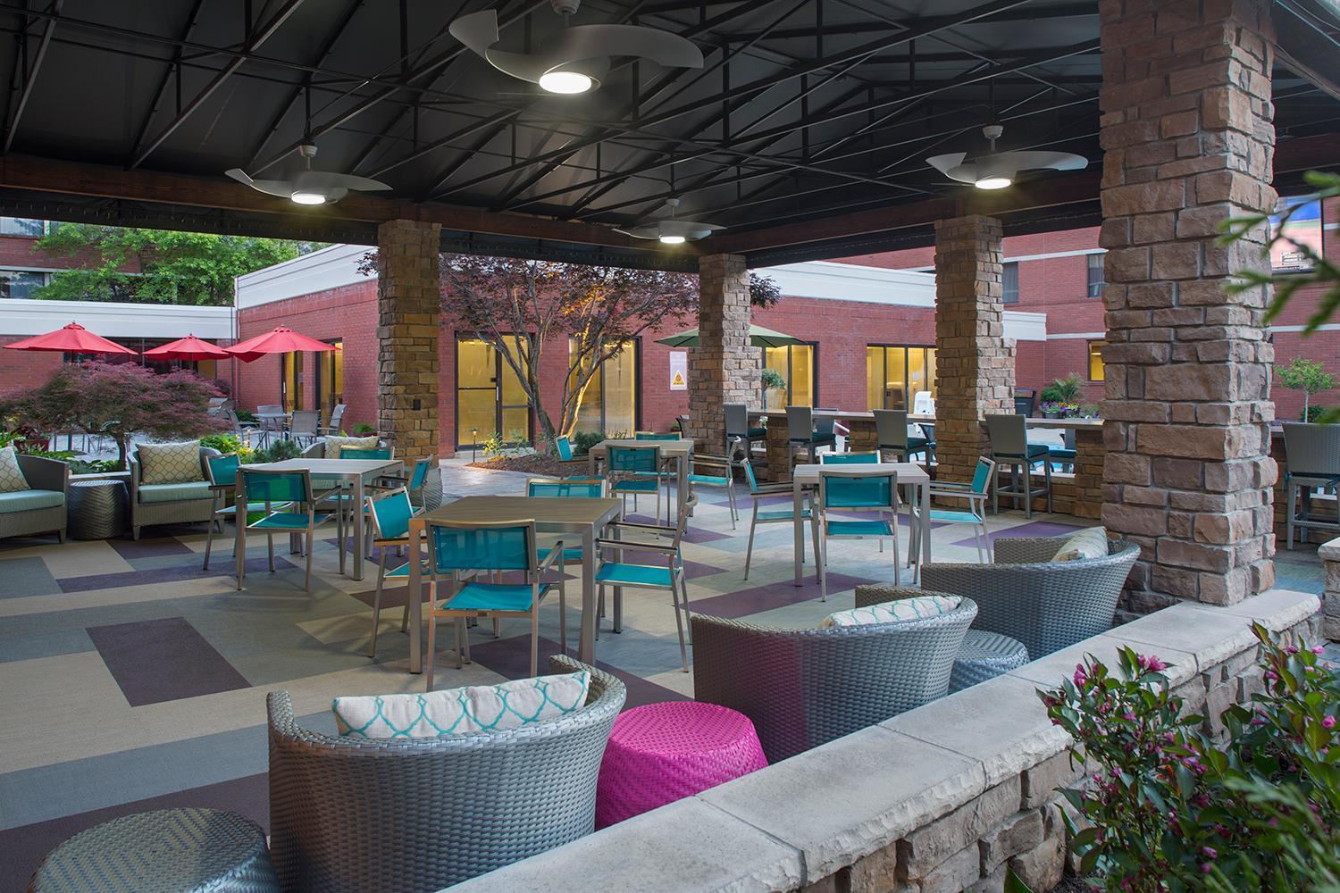 Doubletree By Hilton Akron Фейрлон Екстер'єр фото