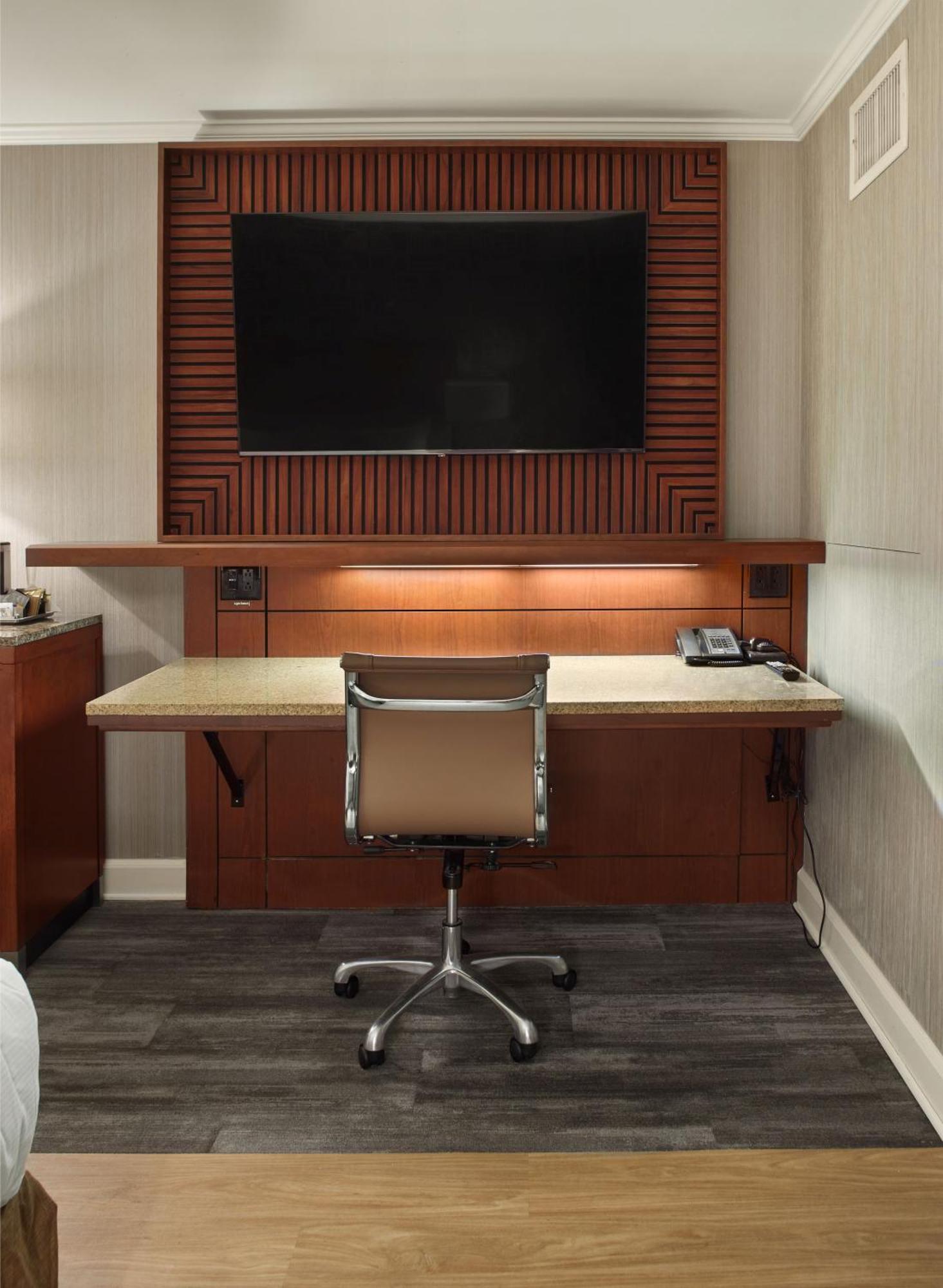Doubletree By Hilton Akron Фейрлон Екстер'єр фото